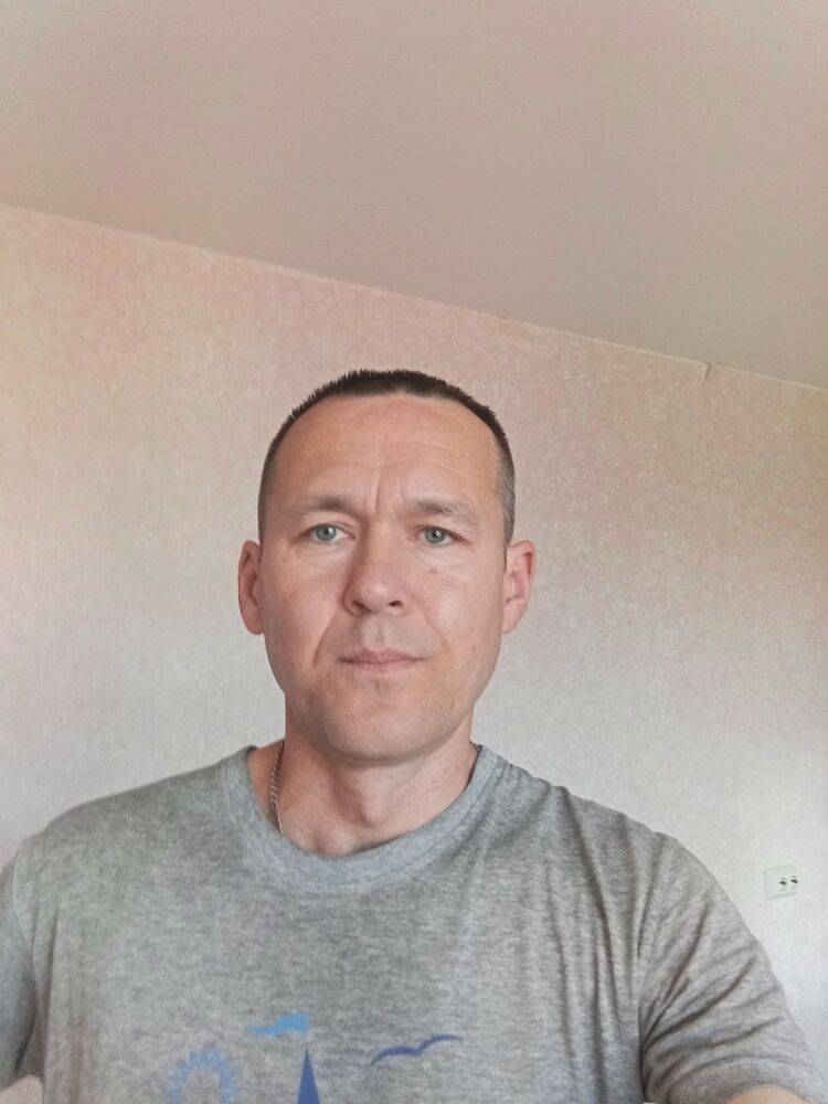  47637858  , 44 ,    