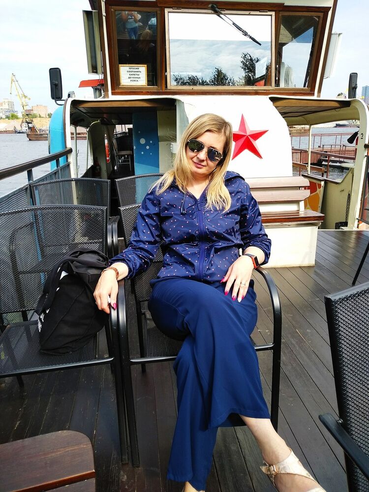  16740528  Olga, 50 ,    
