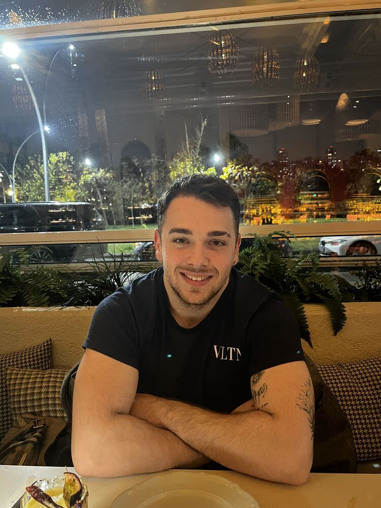 ���� 47605668 ����� Demir, 21 ���, ���� ���������� � ������