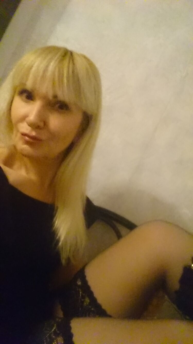  22786388  Vika, 50 ,    