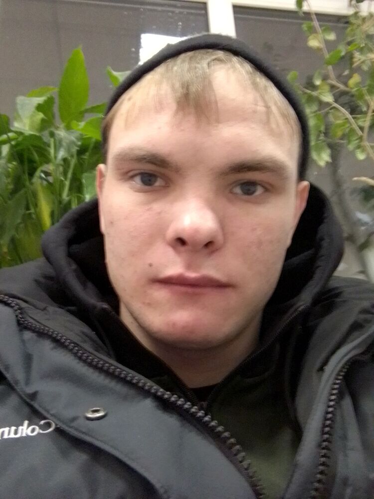  32038408  , 24 ,    