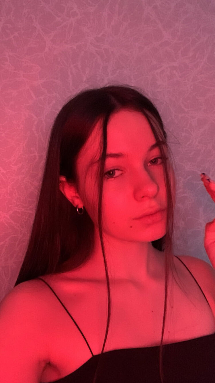  33793618  Sonya, 21 ,    