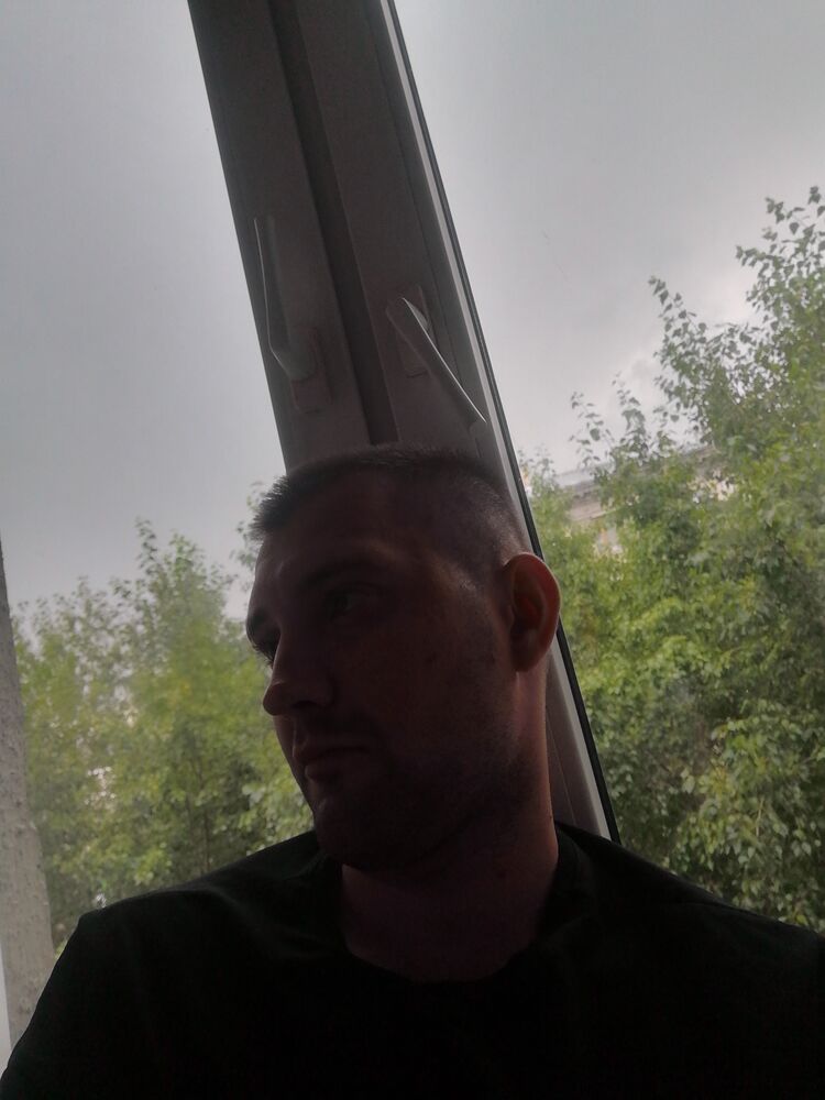 46458158  , 27 ,    