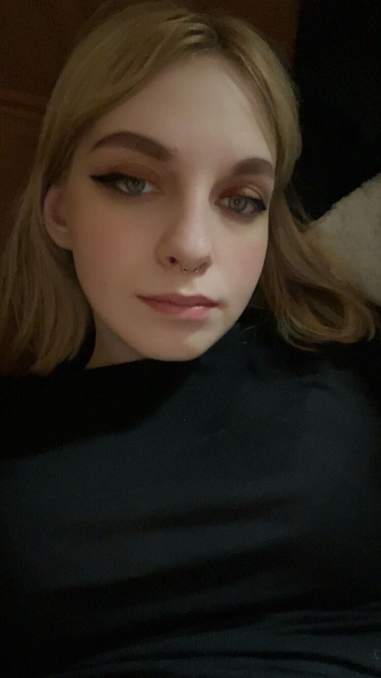  33704128  , 22 ,    