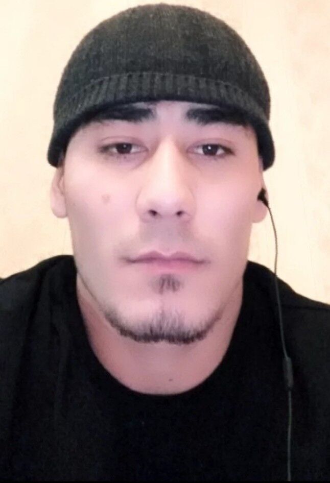  19108798  Jonibek, 29 ,    