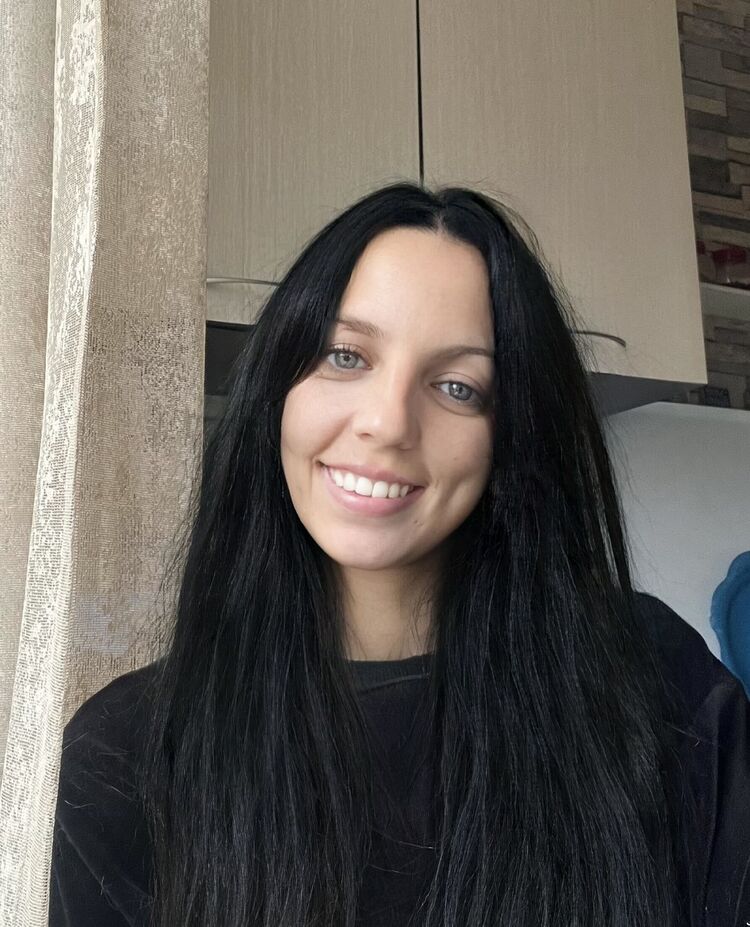  54563928  Likucha, 45 ,    