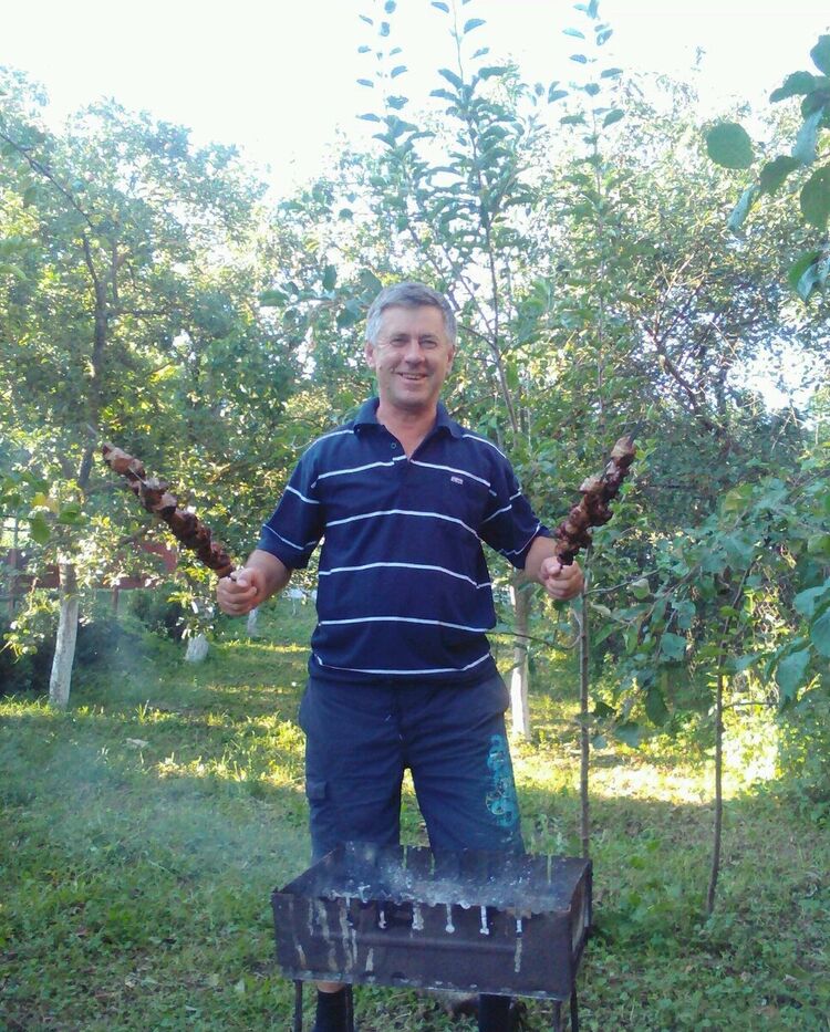  20757028  Stepan, 63 ,    