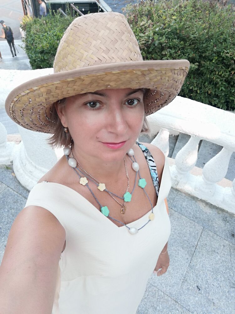  49563048  , 50 ,    -