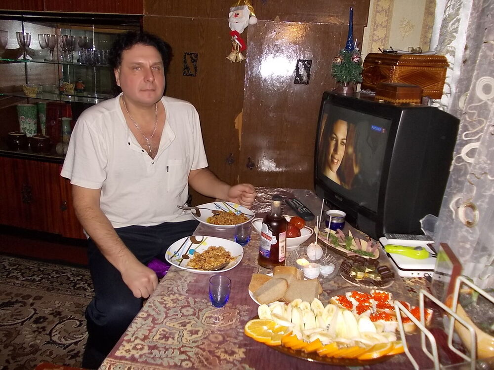  ,   Vlad, 39 ,   ,   , c 
