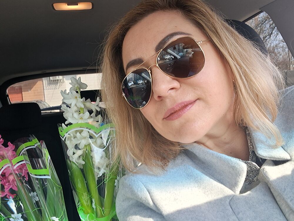  ,   Anna, 49 ,   ,   , c 