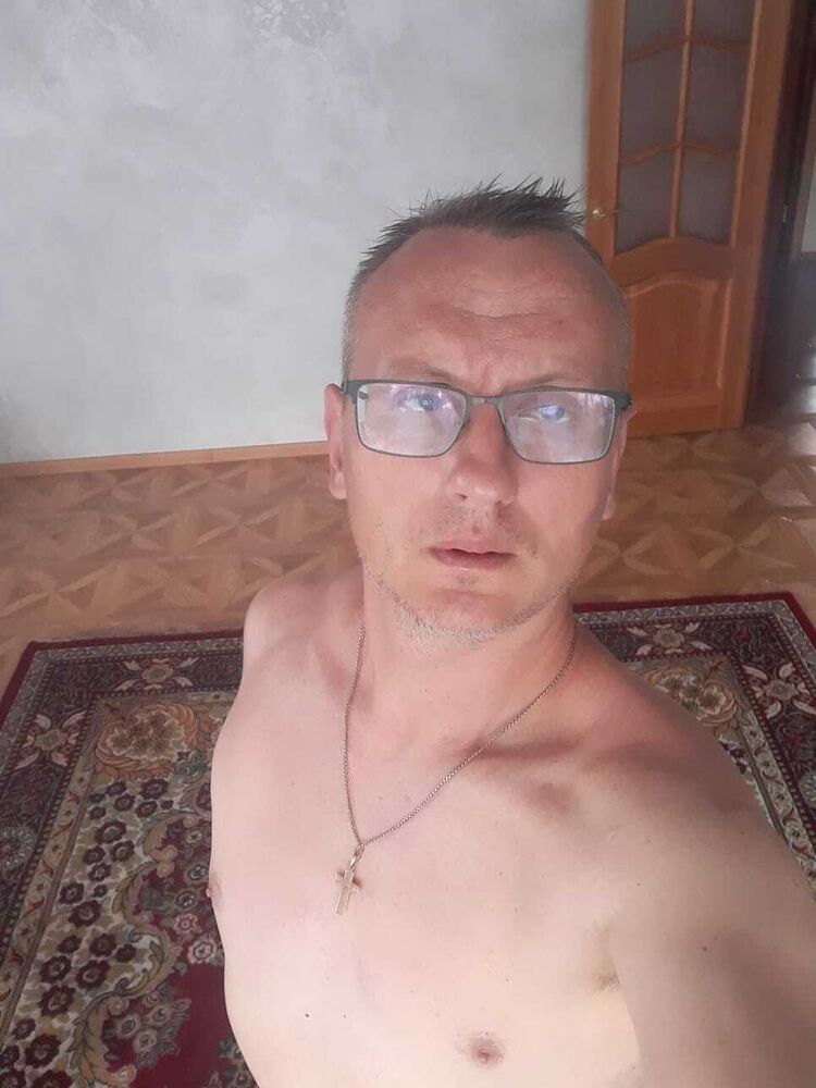  53282148  , 42 ,    