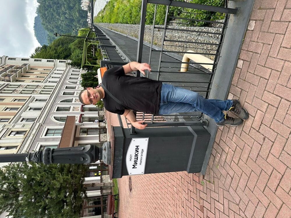  37325478  , 39 ,    --