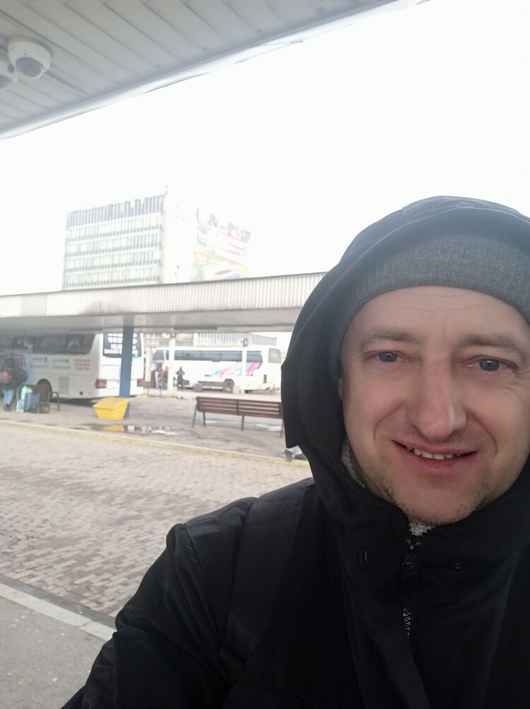  42628928  ALIAKSANDR, 50 ,    