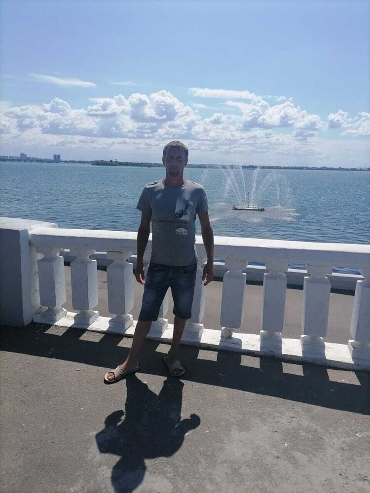 48831268  , 35 ,    