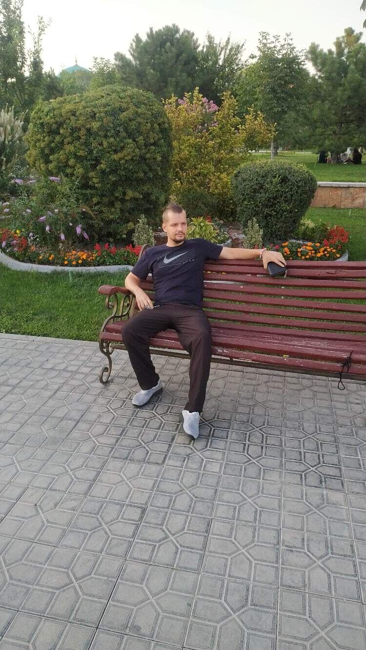  27043138  , 36 ,    -