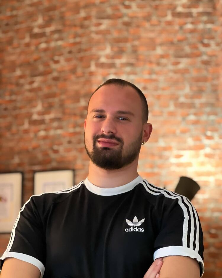 ���� 44572548 ������� ����, 38 ���, ���� ���������� � ����������