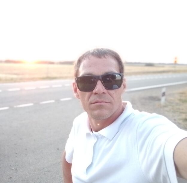  45193888  Igor, 34 ,    