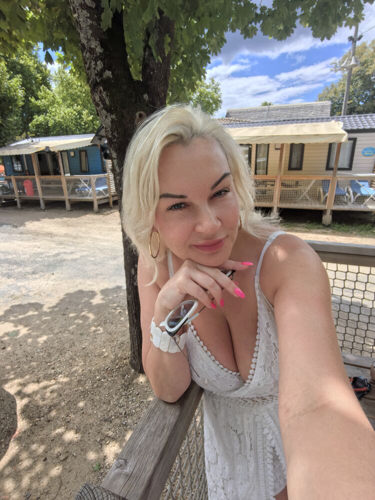  52946168  Katya, 37 ,    