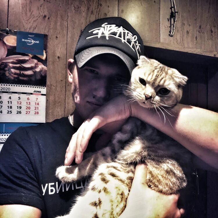  ,   Maksim, 25 ,   ,   