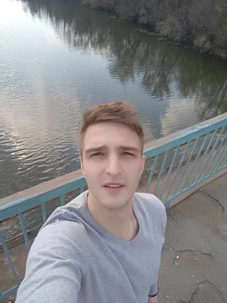  49069938  Oleg, 31 ,    