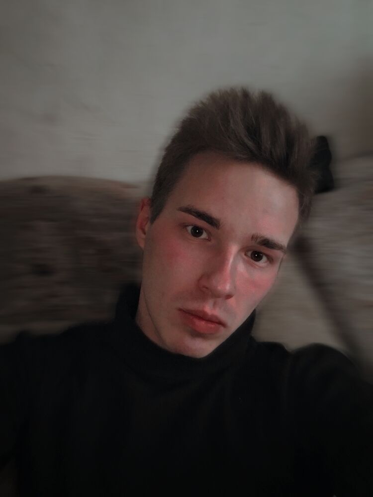  47785608  Ilya, 25 ,    
