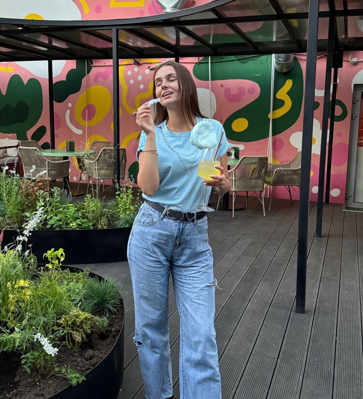 ���� 53973738 ������� �����, 32 ����, ���� ���������� � ������������