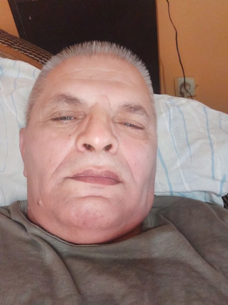  18647198  Branivoje, 63 ,    Kraljevo