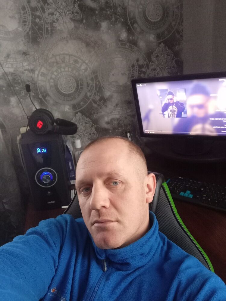  22436918  , 38 ,    