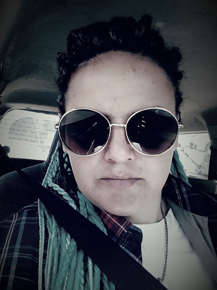  43299618  , 33 ,    