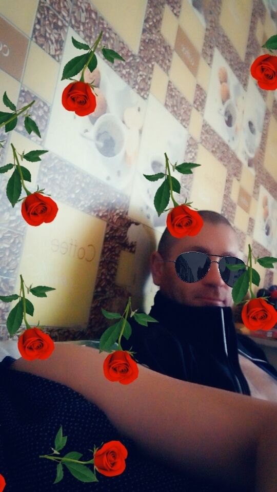  35226208  , 42 ,    