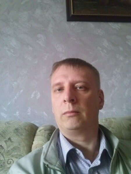  8133258  Dmitriy, 45 ,    