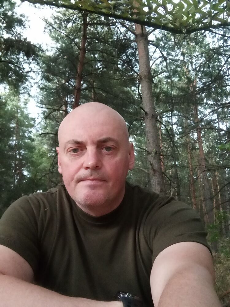  44518598  , 51 ,    