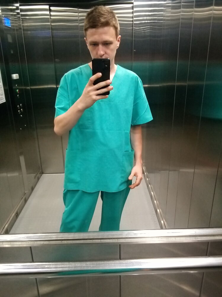  44450838  , 29 ,    
