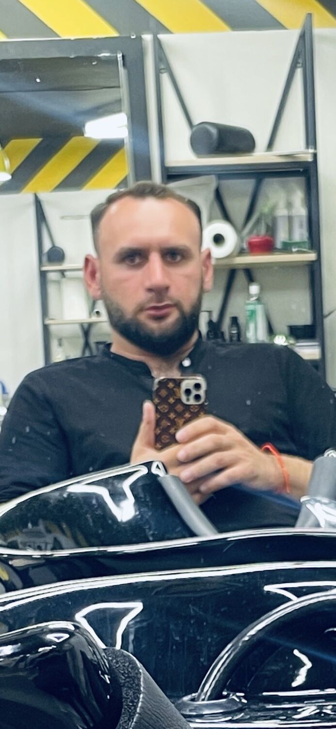  43297398  , 33 ,    