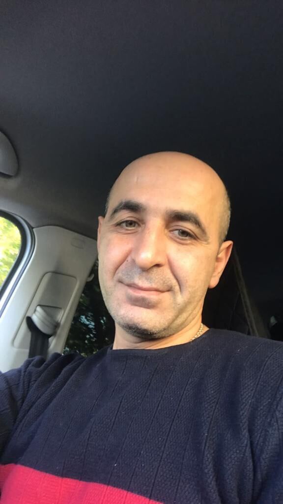  30659418  , 44 ,    
