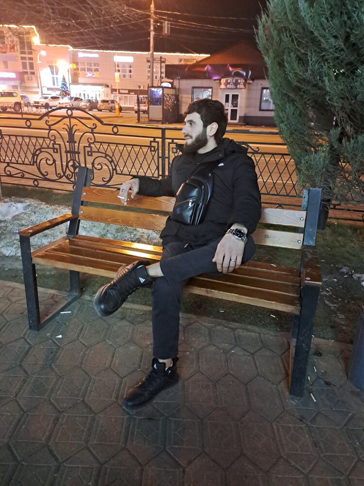  49447368  , 27 ,    