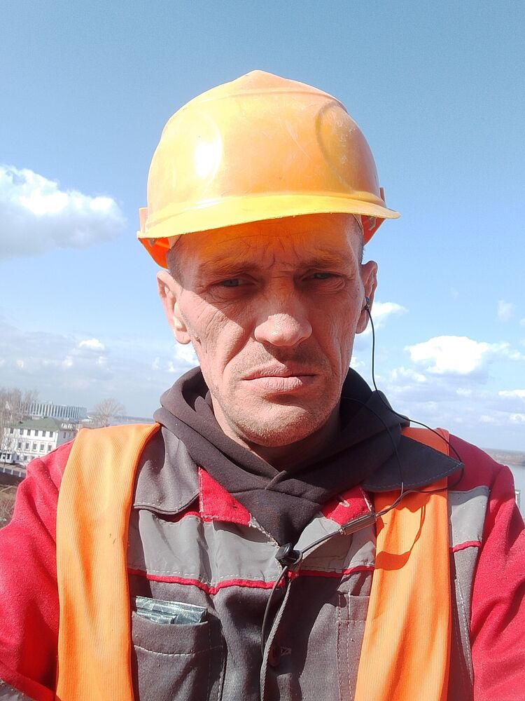   ,   Pavel, 41 ,   , c , 