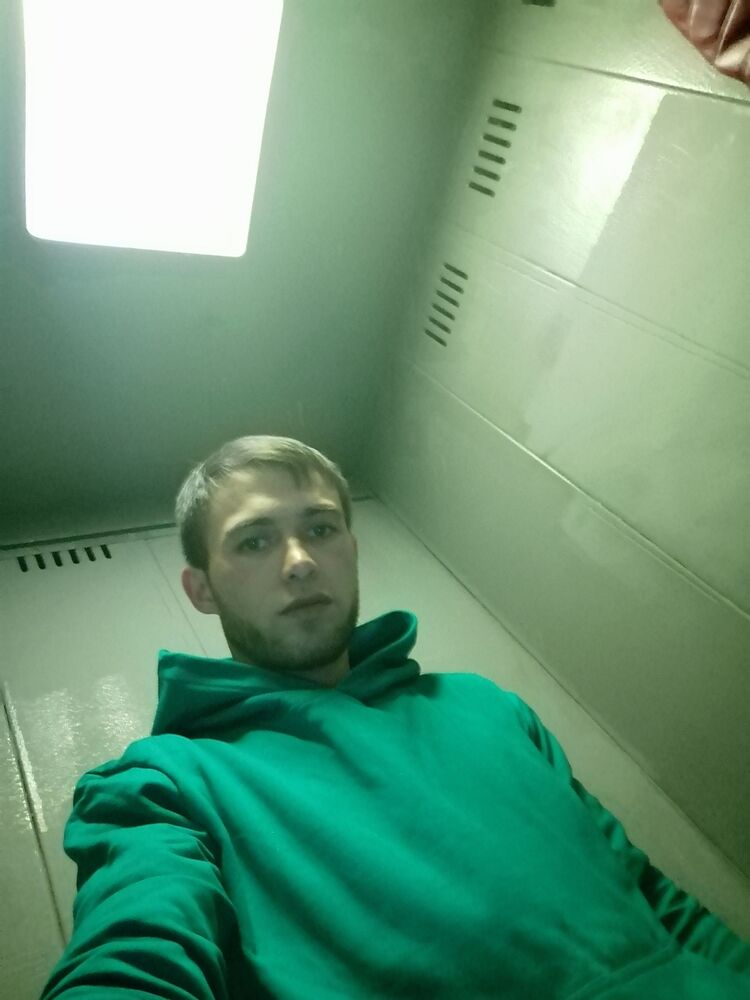  29681838  , 32 ,    
