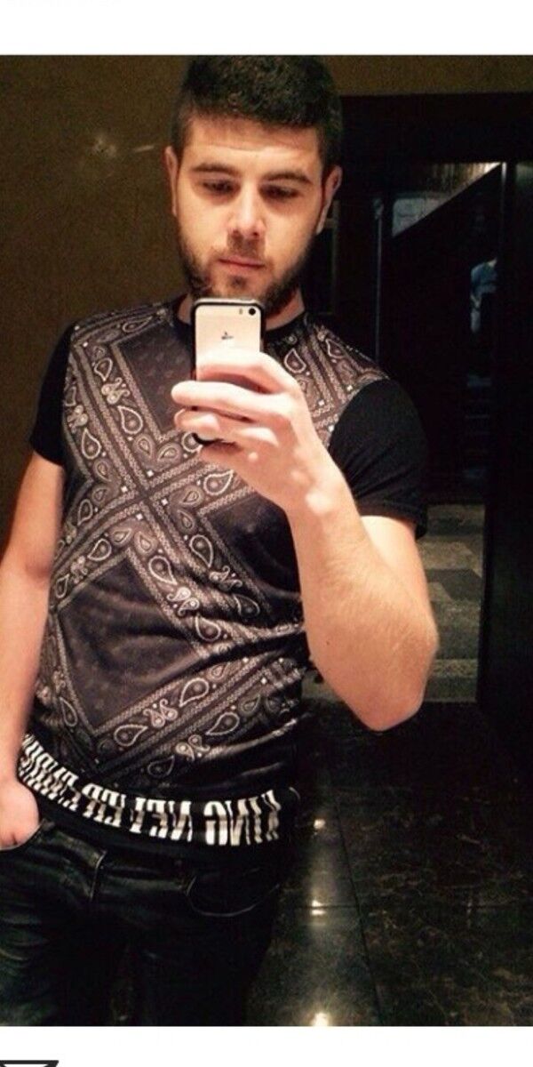 15813998  David, 33 ,    
