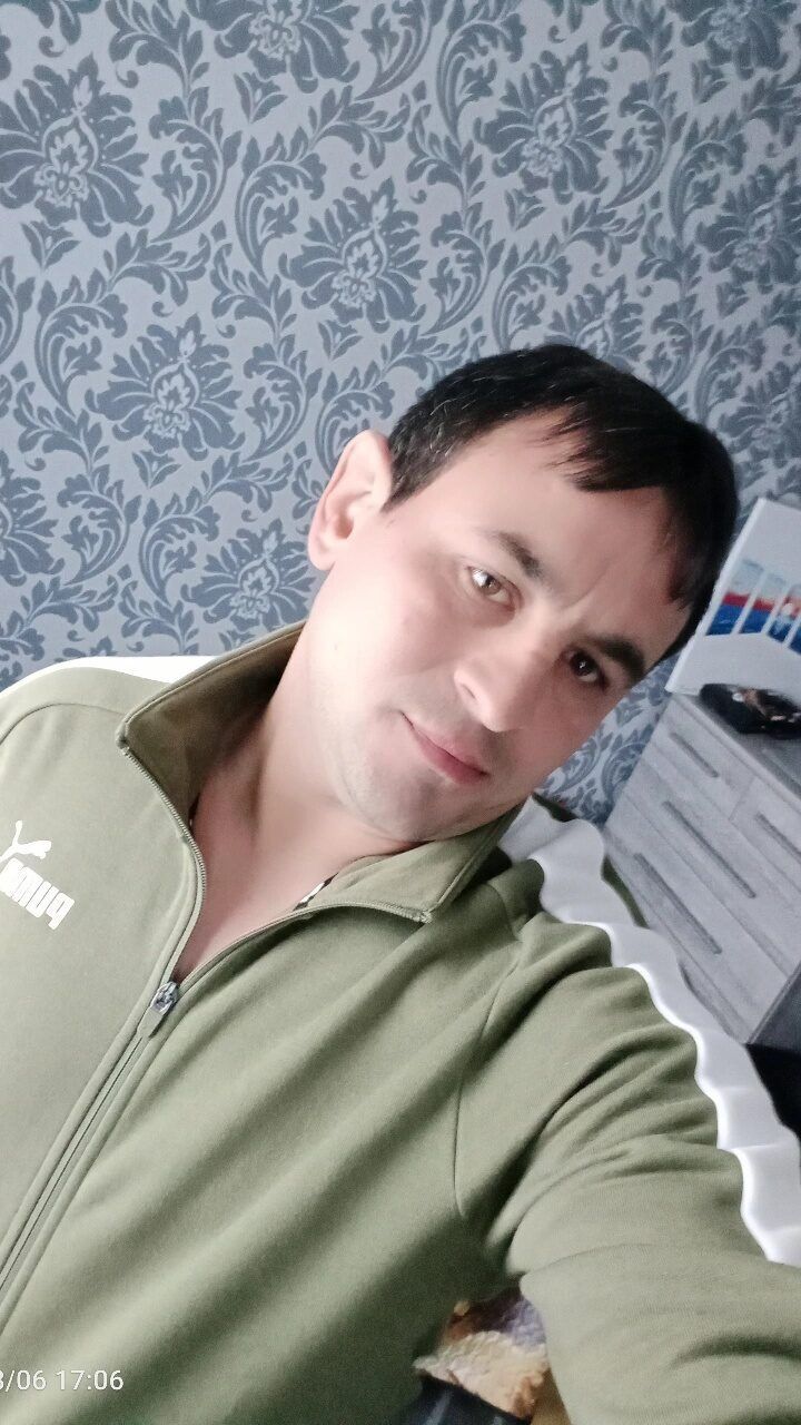  ,   Pavel, 36 ,   ,   