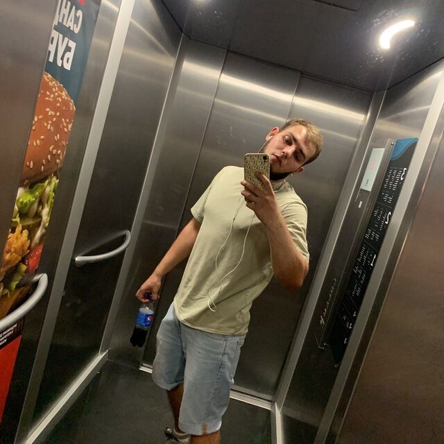  ,   Kirill, 25 ,   ,   
