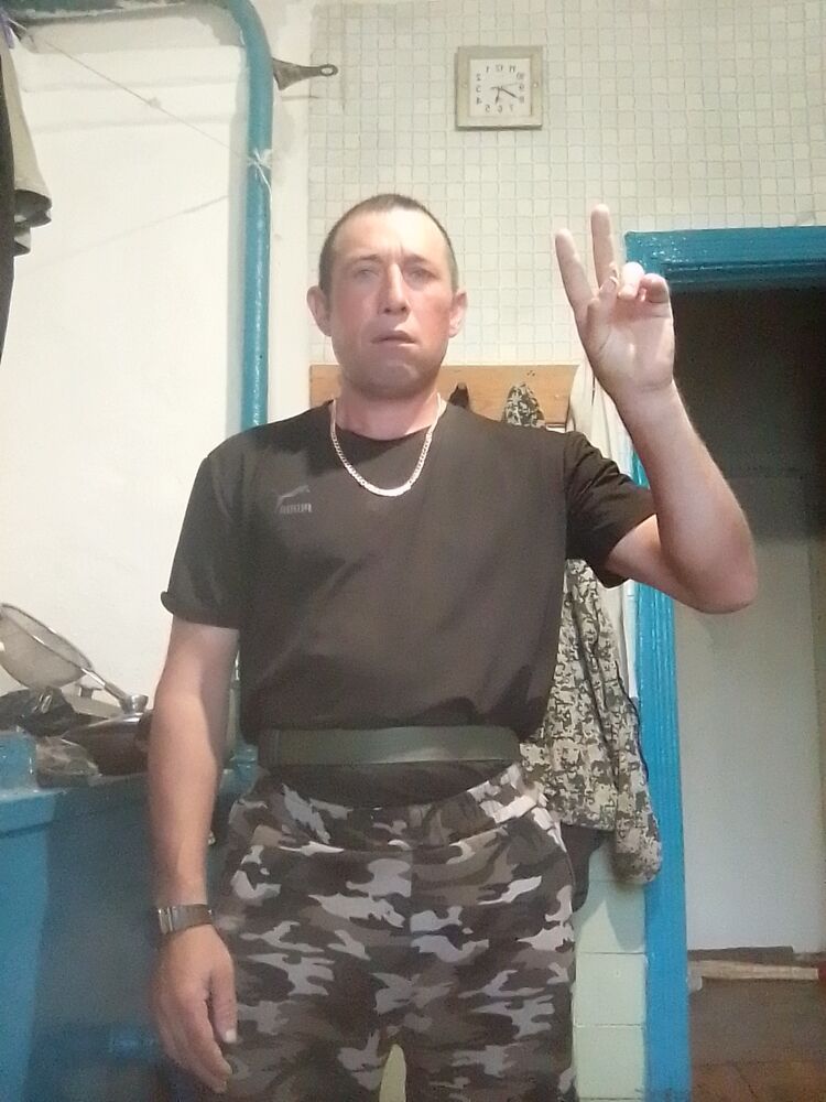  45705688  , 40 ,    