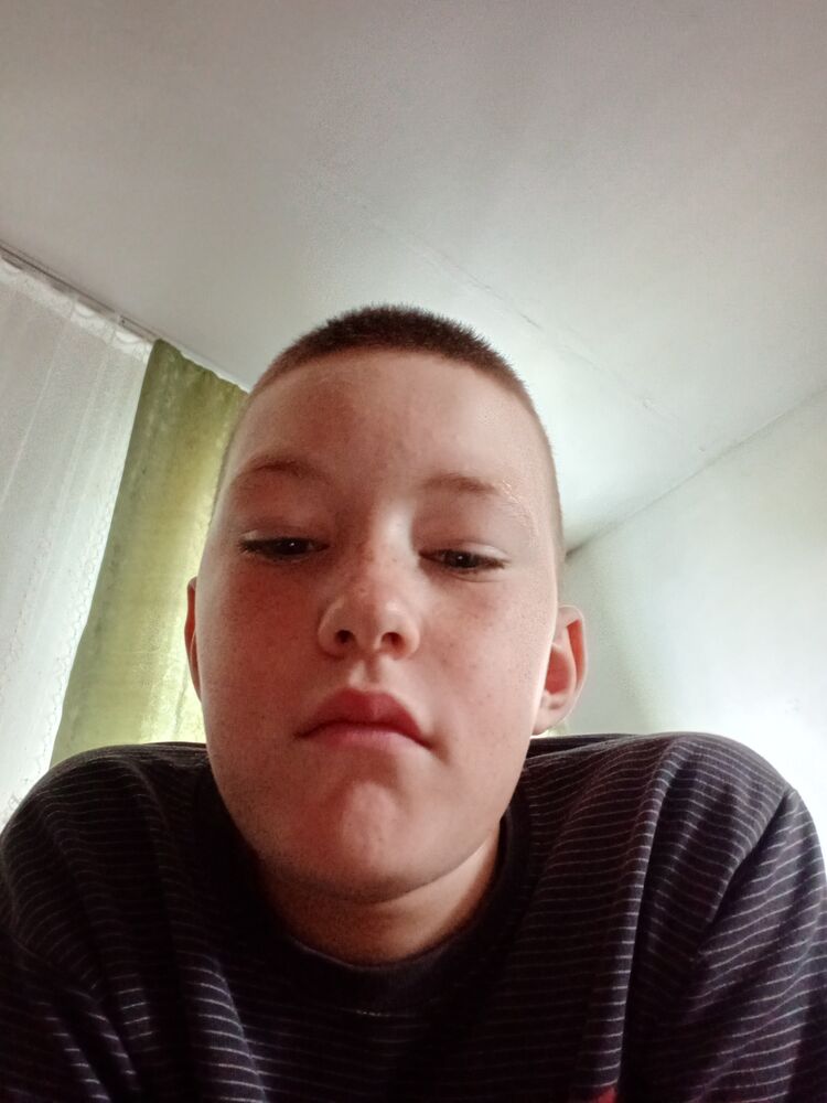  53096158  Kola, 24 ,    -