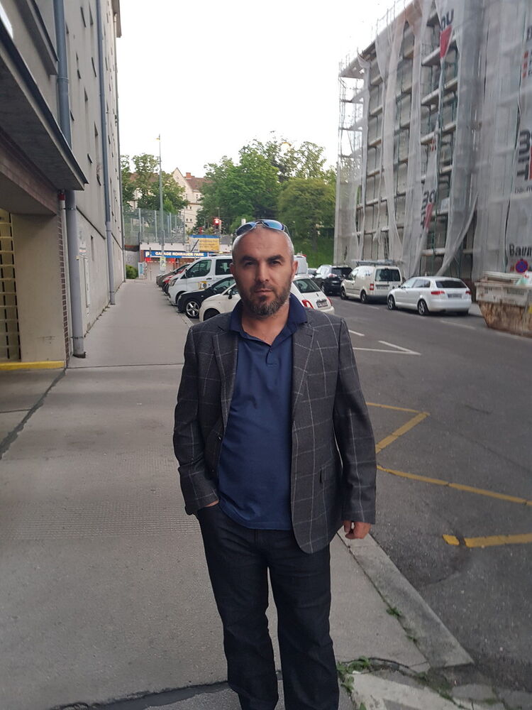  Floridsdorf,   Nizam Berger, 45 ,   ,   , c 