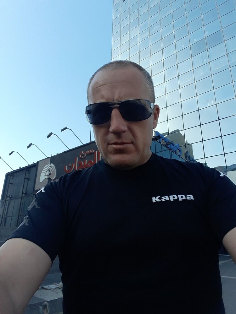  ,   Vlad, 42 ,   ,   , c 