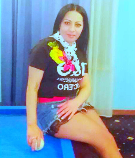 ,   Ani, 39 ,   ,   , c 