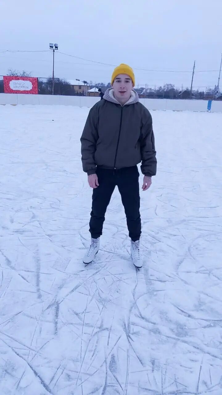  ,   Anton, 25 ,   ,   , c , 