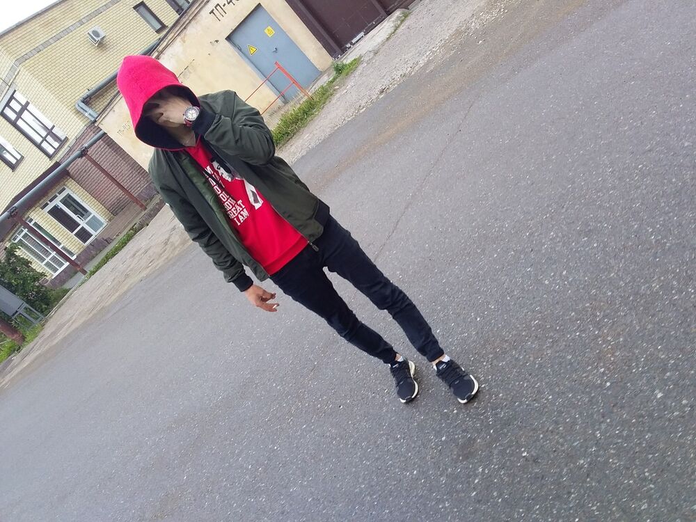  ,   Timur, 25 ,   ,   , c 