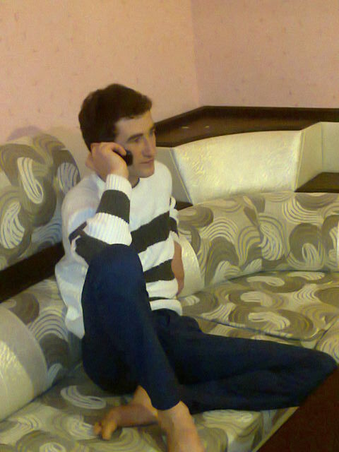 4742488  Vugar, 34 ,    