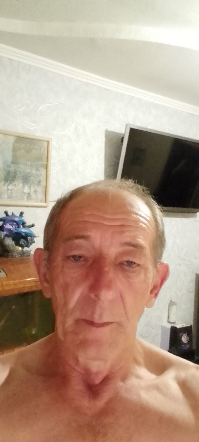  44459648  , 61 ,    --